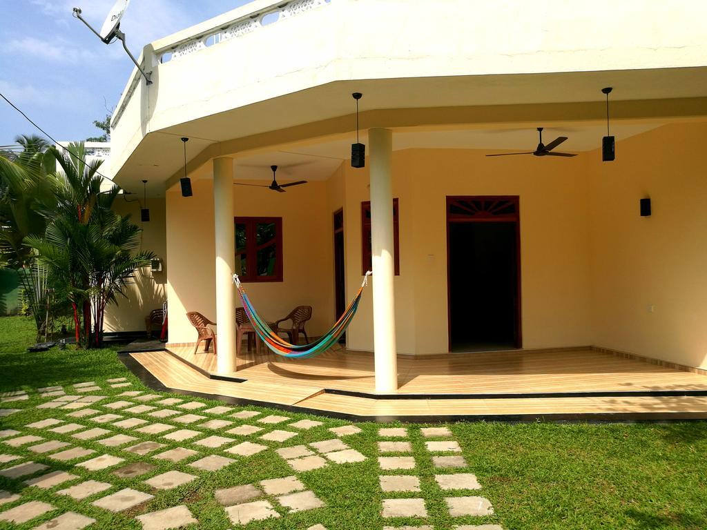 Guesthouse Dilush Beruwala Exterior foto